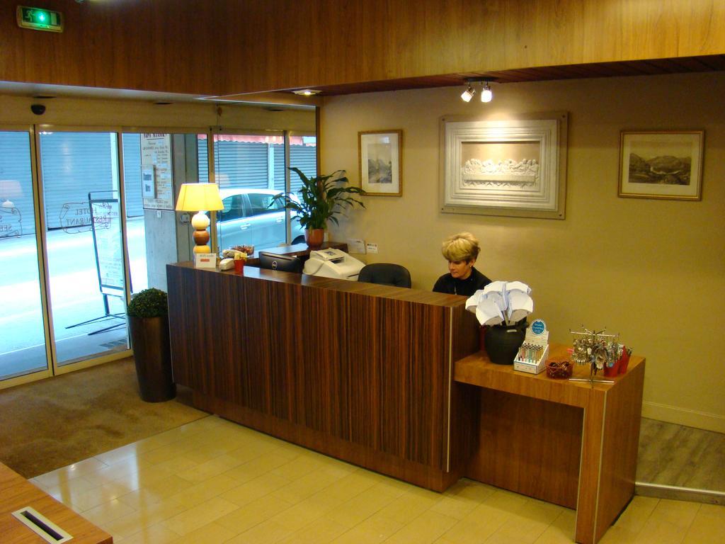Hôtel Saint Sébastien Lourdes Esterno foto