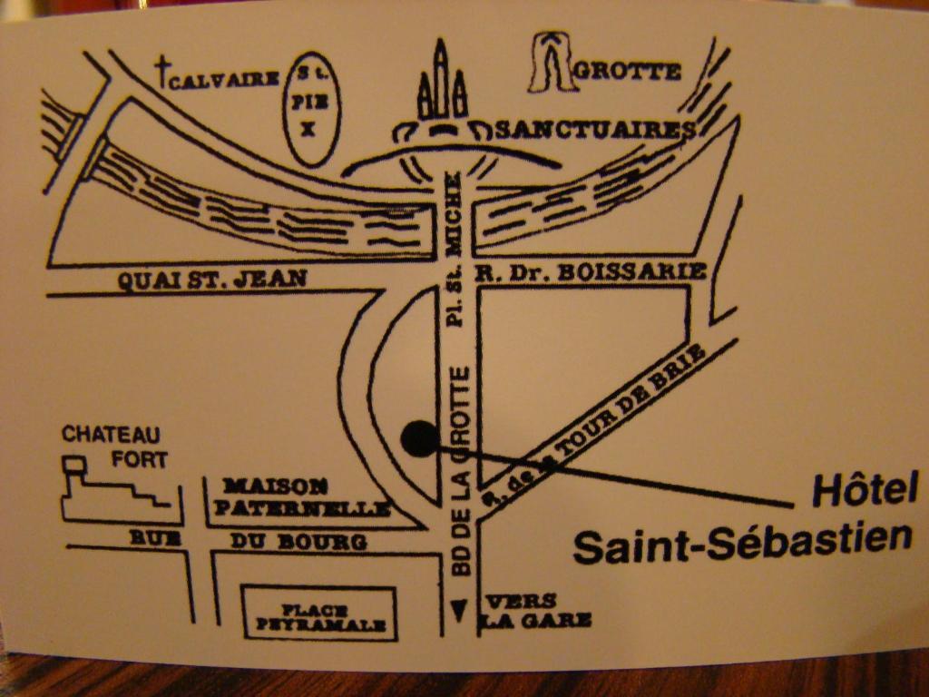 Hôtel Saint Sébastien Lourdes Esterno foto